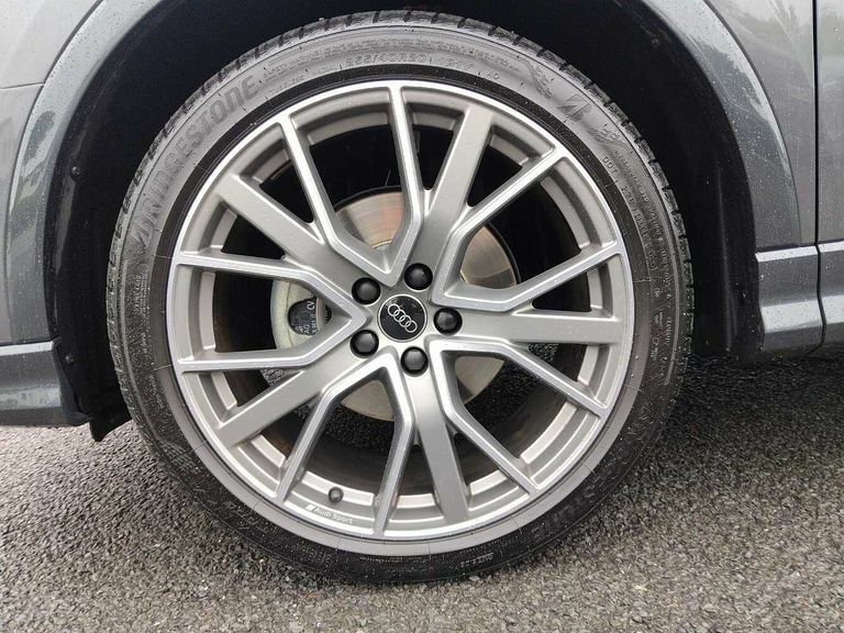 Audi Q3 Black Edition 35 Tfsi 150 Ps S Tronic DF73WZE Grey #5