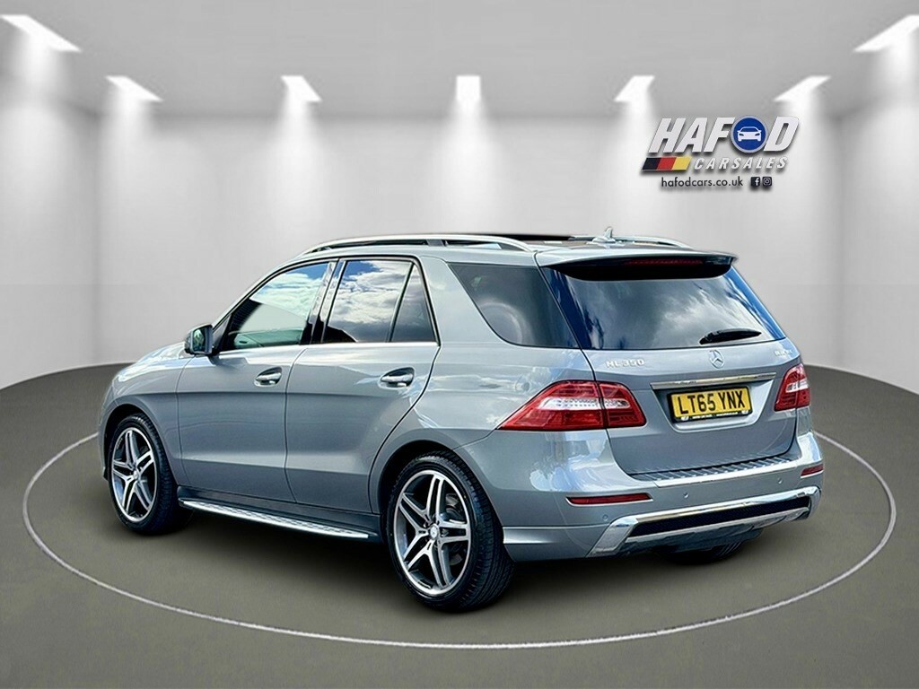 Mercedes-Benz M Class Ml350 Bluetec Line Premium #5
