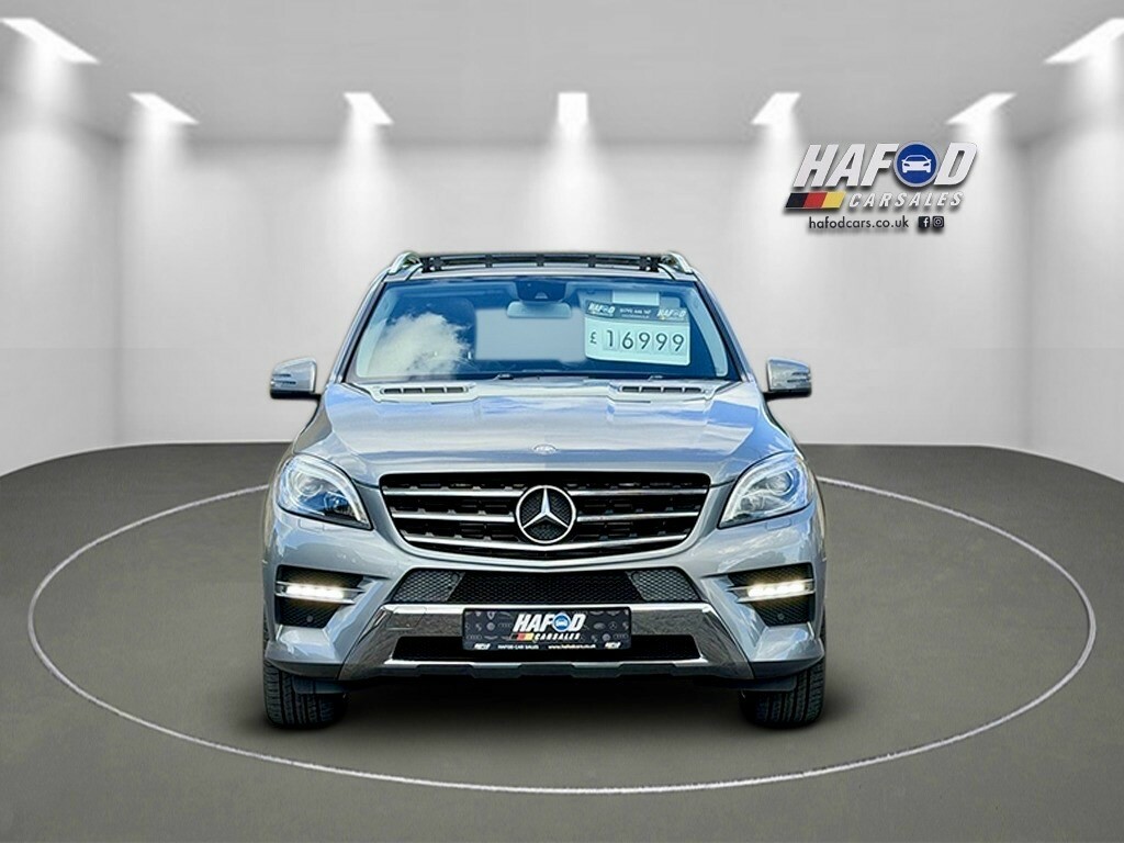 Mercedes-Benz M Class Ml350 Bluetec Line Premium #2