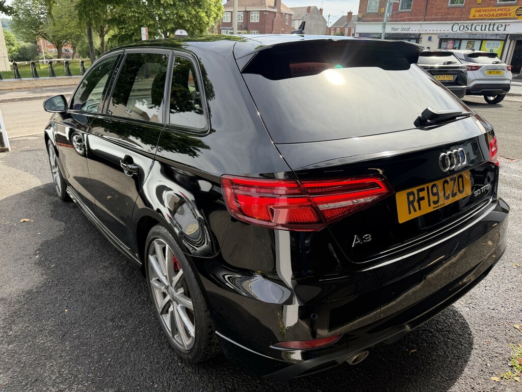 Audi A3 1.0 Tfsi 30 Black Edition RF19CZO Black #6