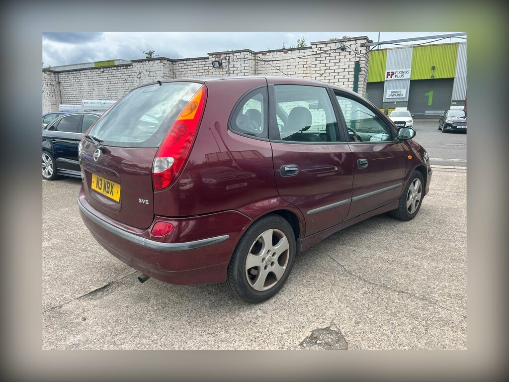 Nissan Almera Tino Se Silver #4