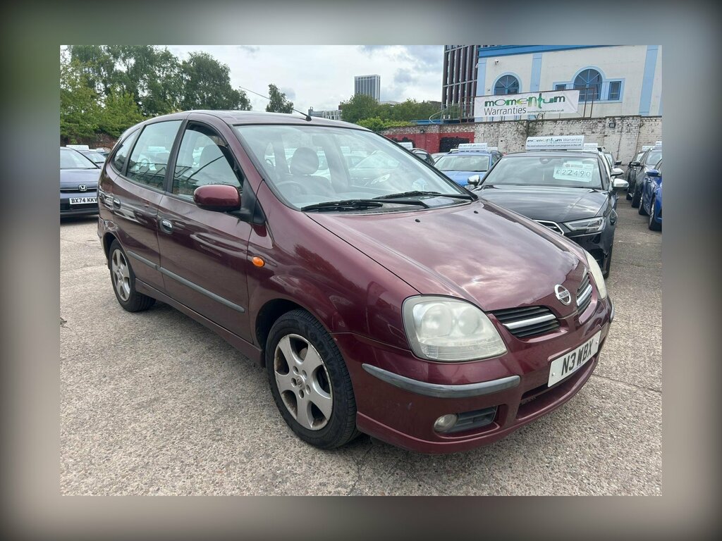 Nissan Almera Tino Se Silver #1
