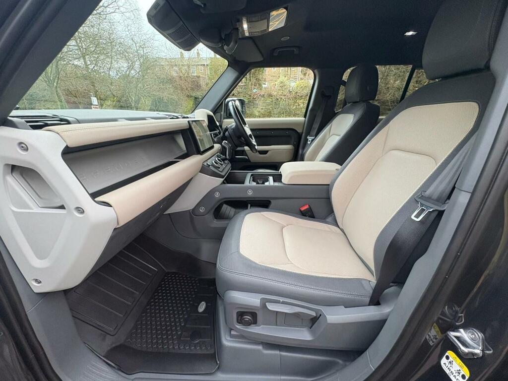 Land Rover Defender 110 3.0 D250 X-dynamic S 110 PL22YUT Grey #4