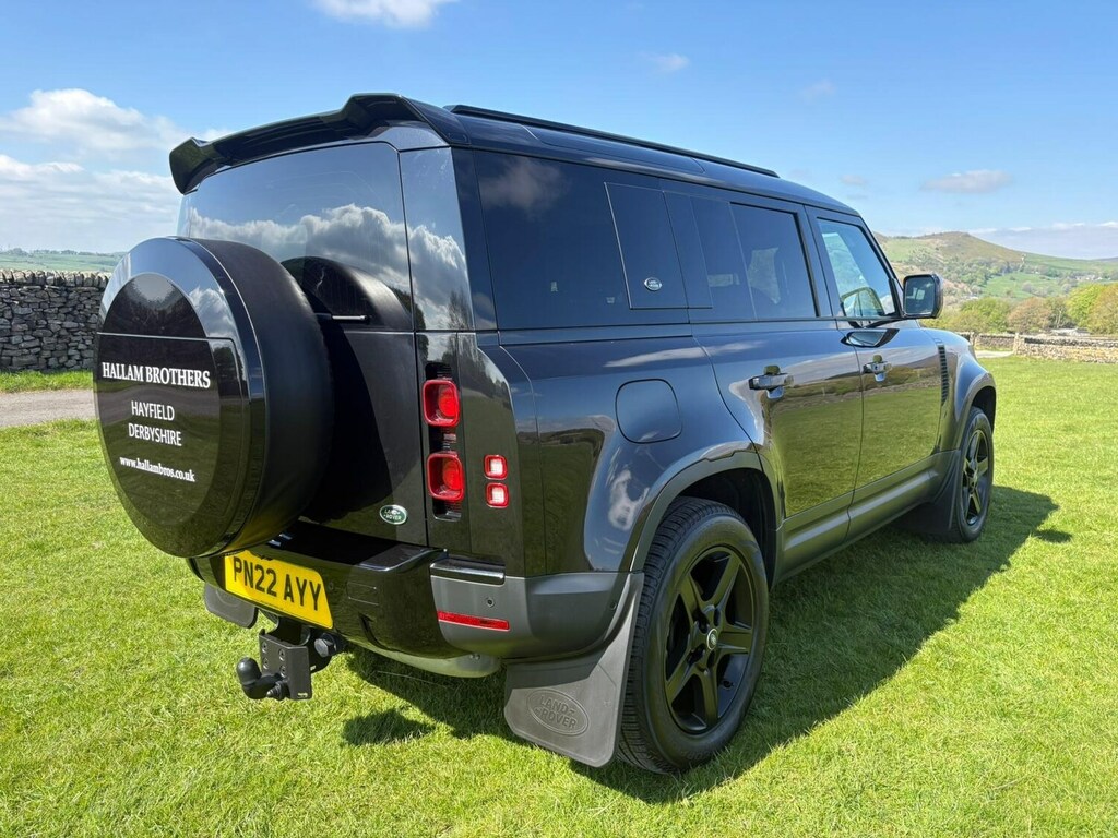 Land Rover Defender 110 30 D250 Se 110 PN22AYY Black #3