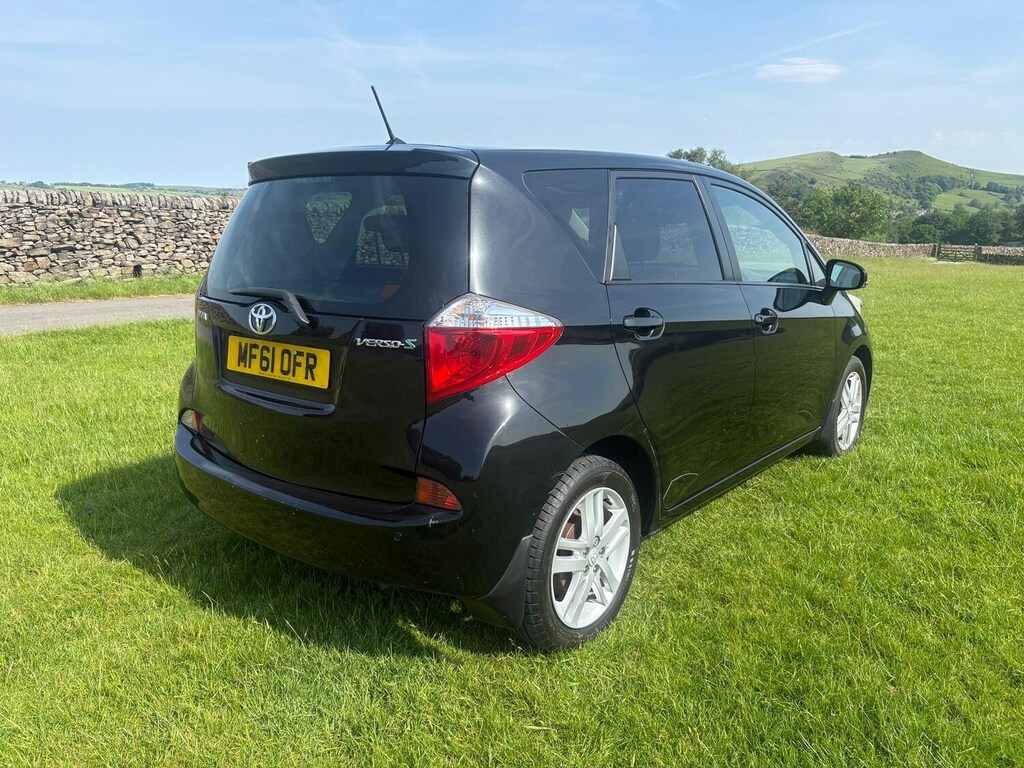 Toyota Verso 1.33 Dual Vvt-i T Spirit Black #3