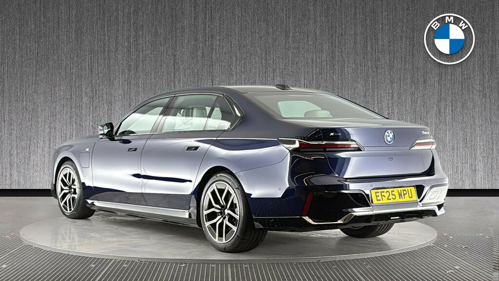 BMW 7 Series 3.0 750E 22.1Kwh M Sport Xdrive Euro 6 Ss Blue #2