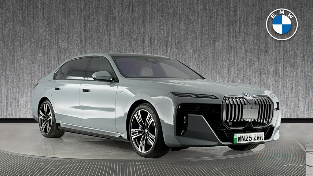 BMW i7 50 105.7Kwh M Sport Edrive Grey