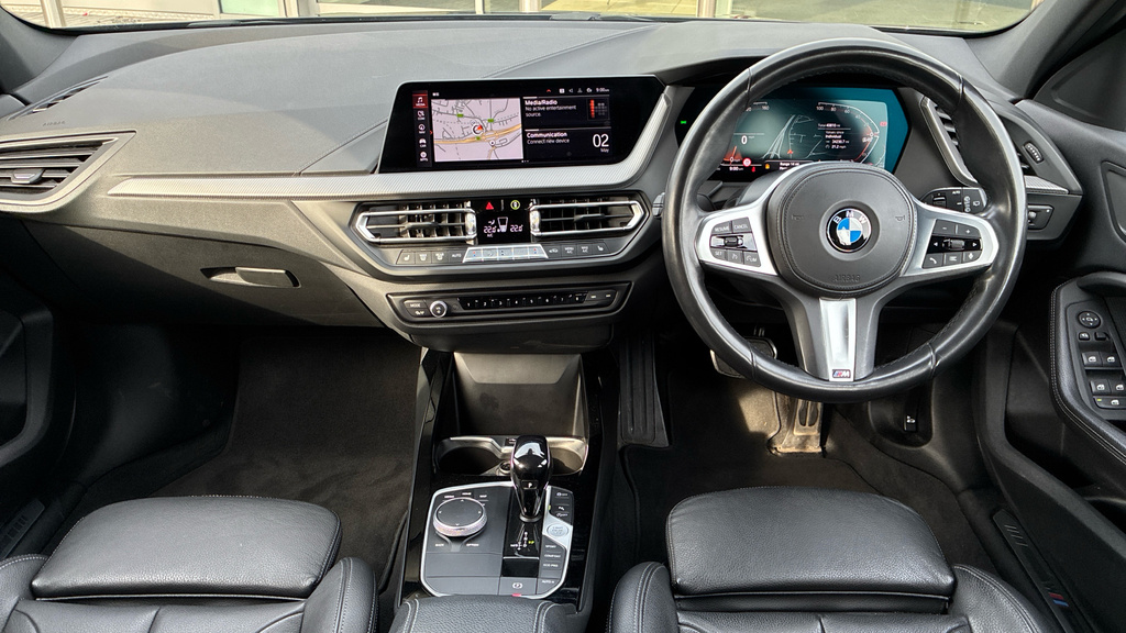 BMW 1 Series 1.5 118I M Sport Lcp Dct Euro 6 Ss Black #4