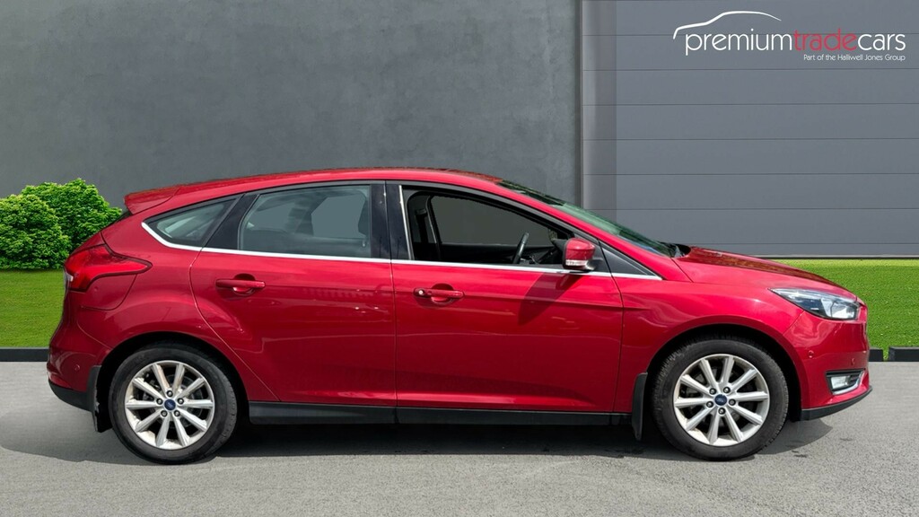 Ford Focus 1.5T Ecoboost Titanium Euro 6 Ss Red #3