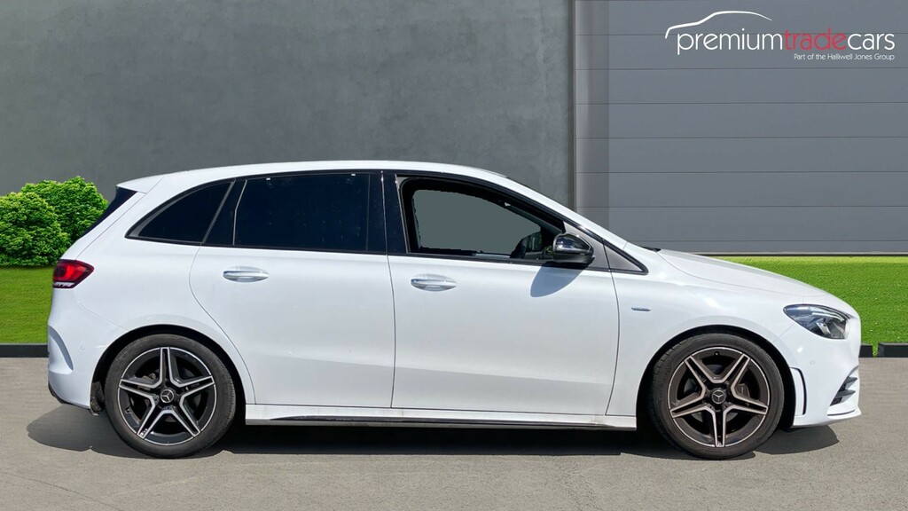 Mercedes-Benz B Class 1.3 B200 Amg Line Edition Premium 7G-dct Euro 6 White #3