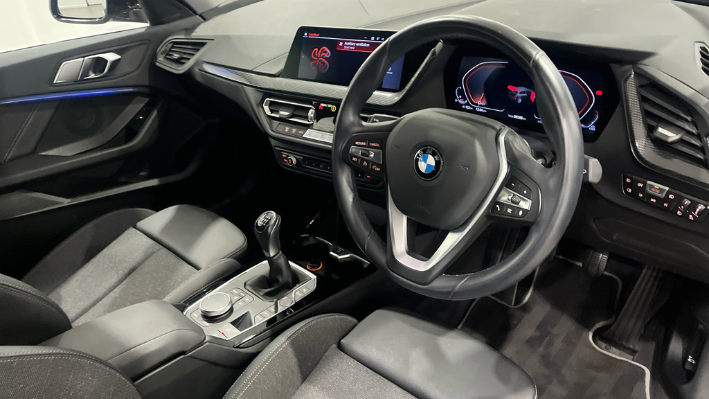 BMW 1 Series 1.5 118I Sport Lcp Euro 6 Ss Grey #6
