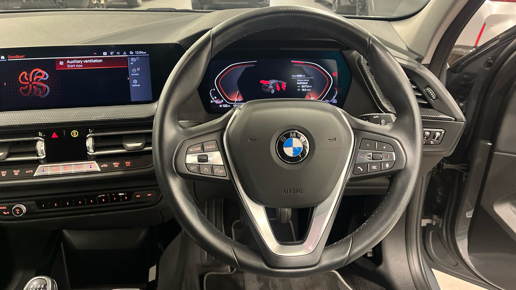 BMW 1 Series 1.5 118I Sport Lcp Euro 6 Ss Grey #5