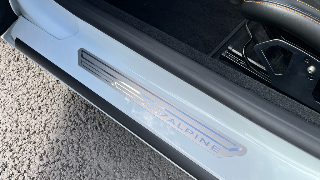 Alpine A110 Legende White #42