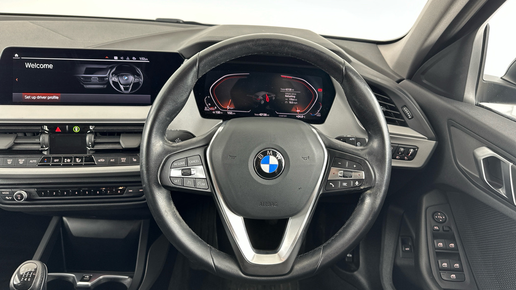 BMW 1 Series 1.5 116D Se Lcp Euro 6 Ss Black #5