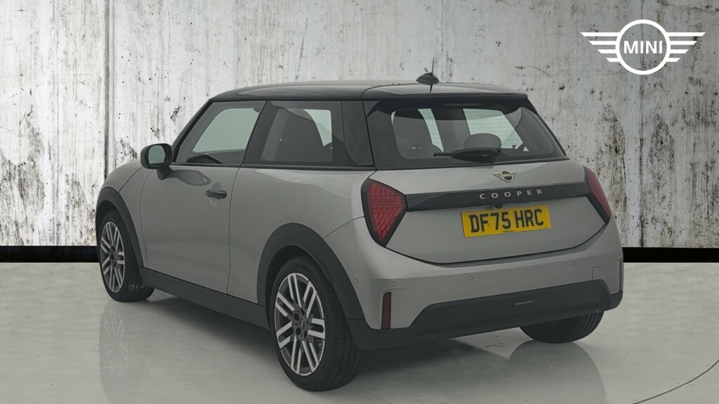Mini Hatch 1.5C Classic Steptronic Euro 6 Ss Silver #2