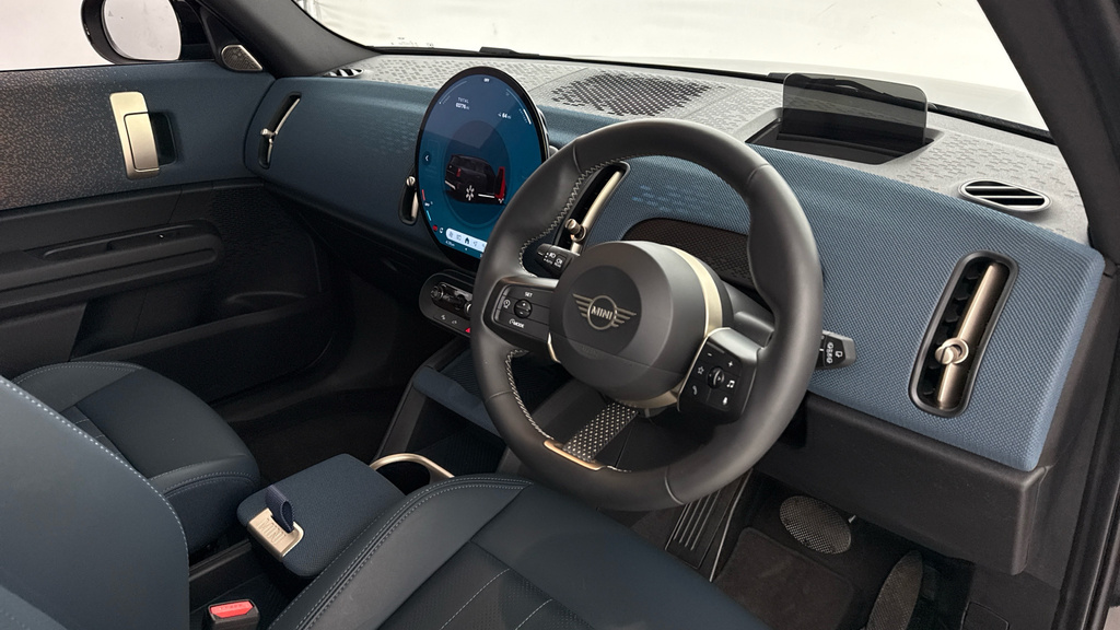 Mini Countryman Se 66.5Kwh Exclusive All4 Black #6