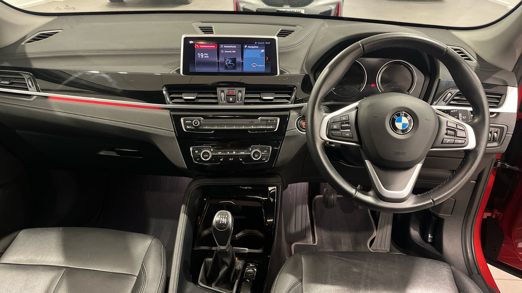 BMW X1 1.5 18I Xline Sdrive Euro 6 Ss Orange #4