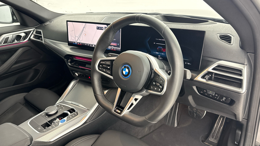 BMW i4 40 83.9Kwh M Sport Gran Coupe Edrive Black #6