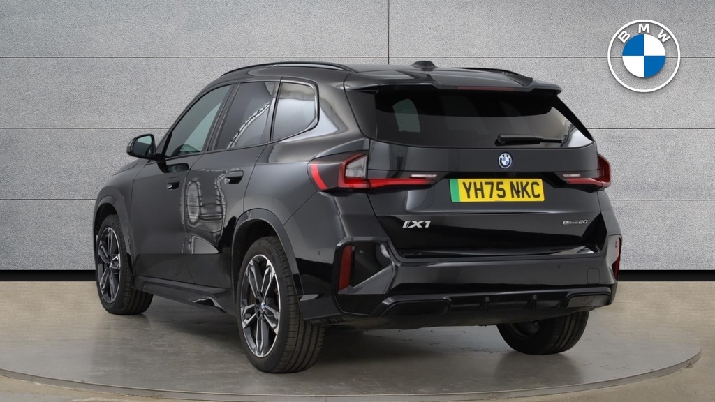 BMW iX1 20 66.5Kwh M Sport Edrive 11Kw Charger Black #2