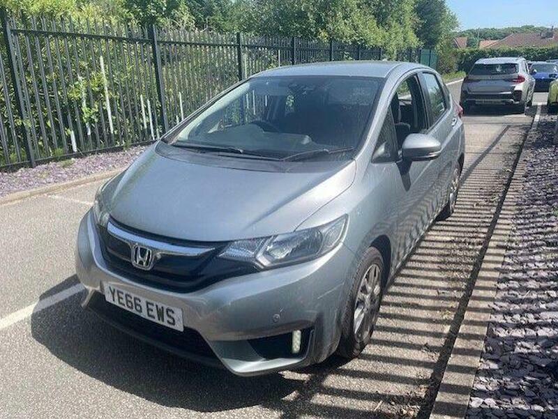 Honda Jazz 1.3 I-vtec Se Cvt Euro 6 Ss Silver