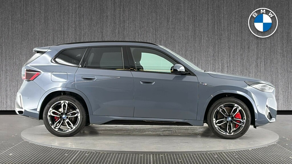 BMW iX1 30 66.5Kwh M Sport Xdrive 11Kw Charger  #3