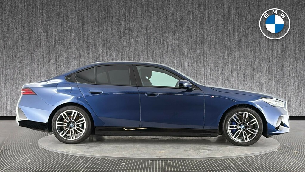 BMW i5 M60 Grey #3