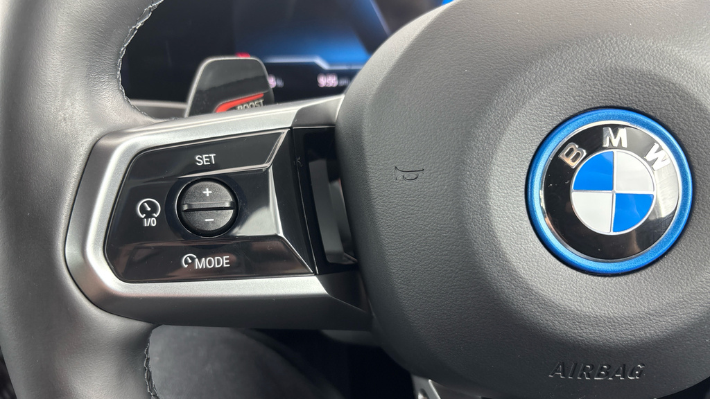 BMW i5 M60 Grey #17