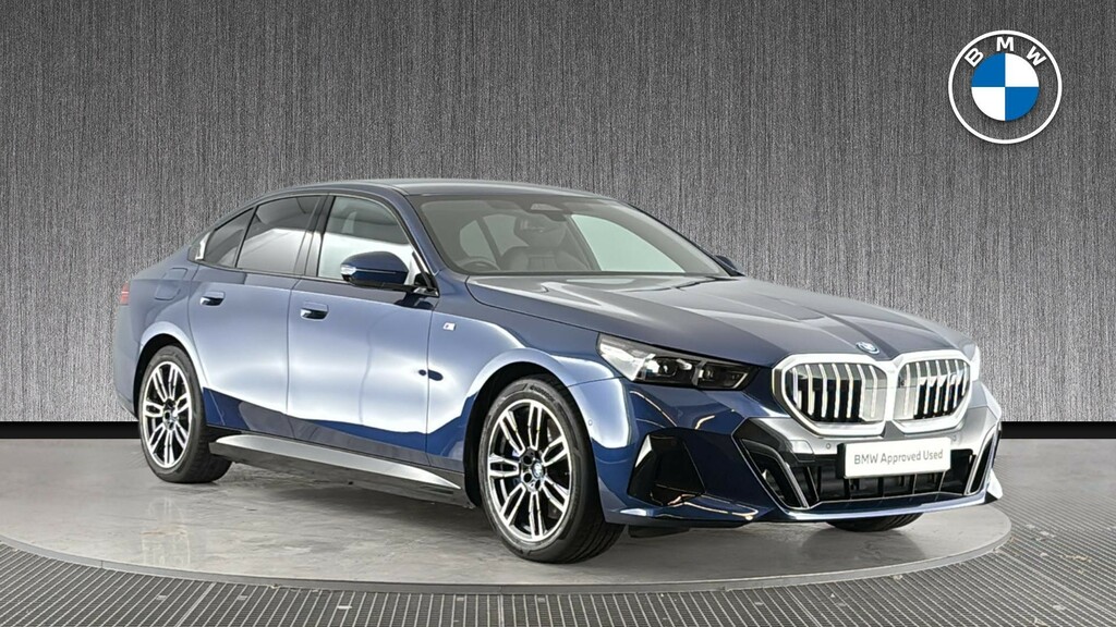 BMW i5 M60 Grey #1