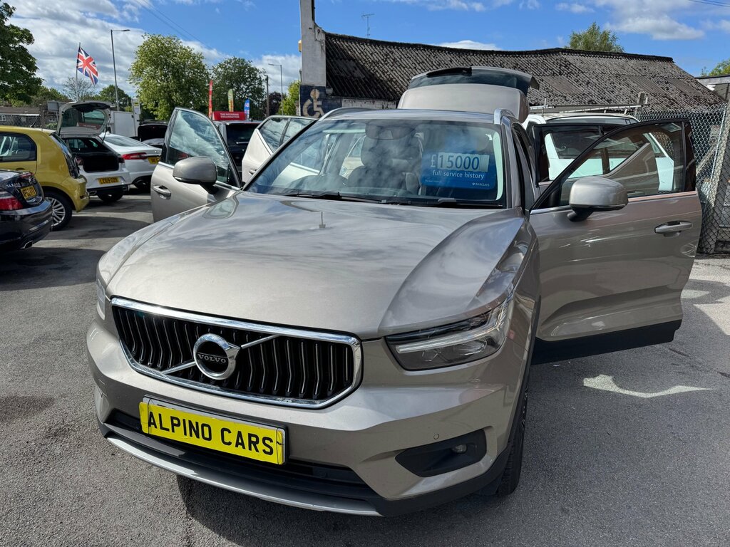 Volvo XC40 1.5H T4 Recharge 10.7Kwh Inscription Suv Petro DY21XUE Grey #3