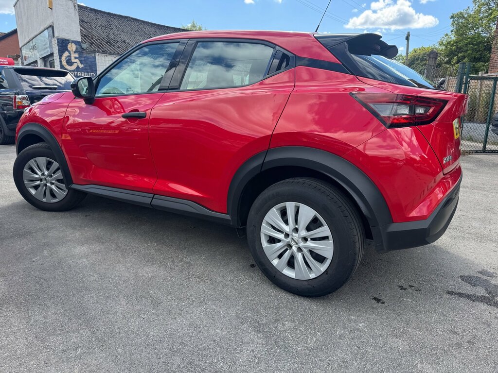 Nissan Juke 1.0 Dig-t Visia Suv Euro 6 Ss BF22FKT Red #2