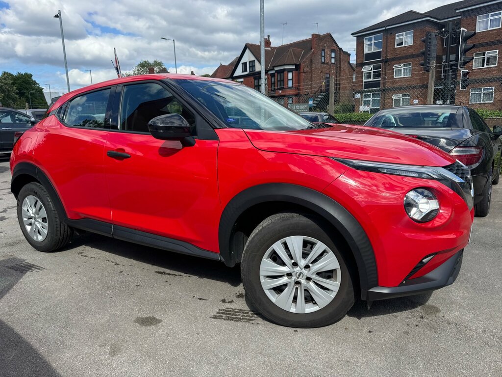 Nissan Juke 1.0 Dig-t Visia Suv Euro 6 Ss BF22FKT Red