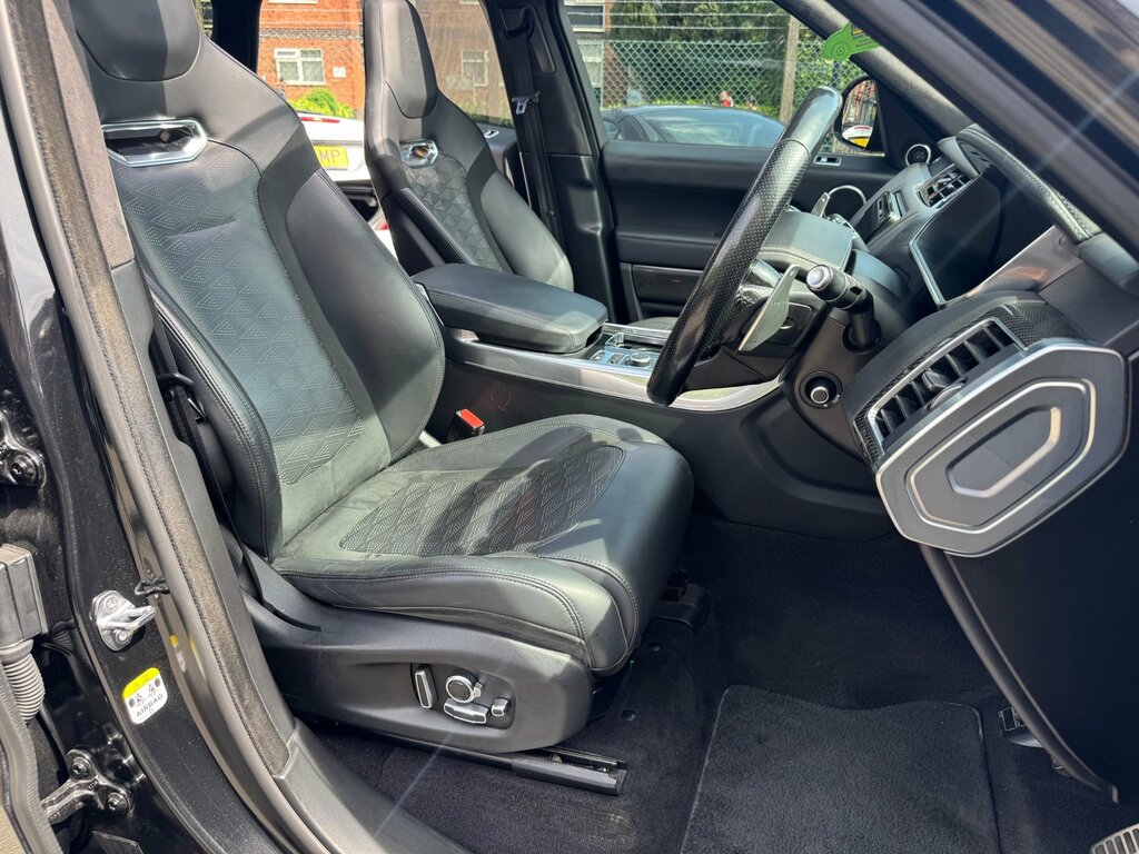 Land Rover Range Rover Sport 5.0 P575 V8 Svr Carbon Edition Suv GN21YDT Black #4