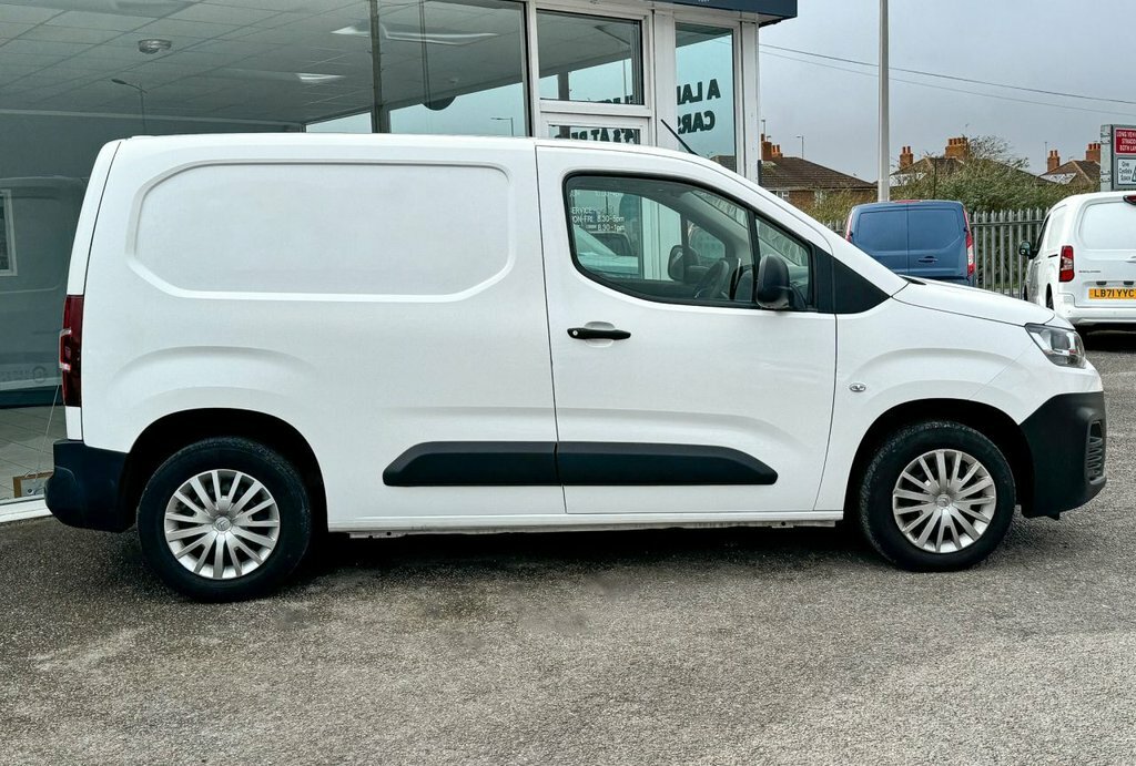 Citroen Berlingo 1.6L Enterprise M LF19ZJK White #5