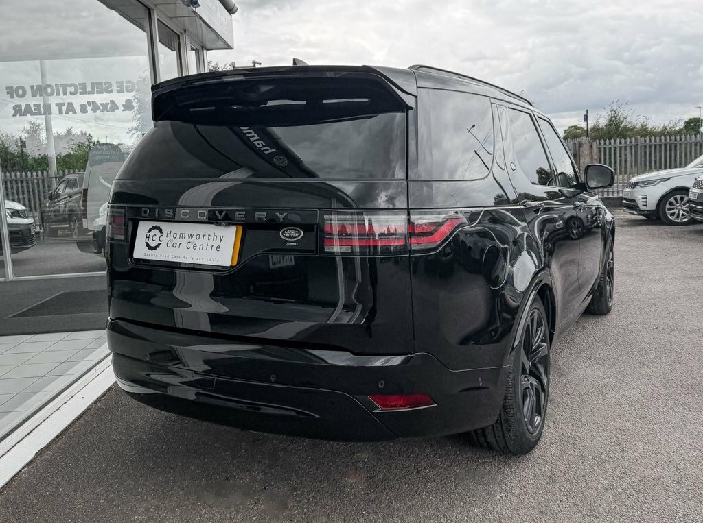 Land Rover Discovery 3L R-dynamic Hse DP22AFA Black #2