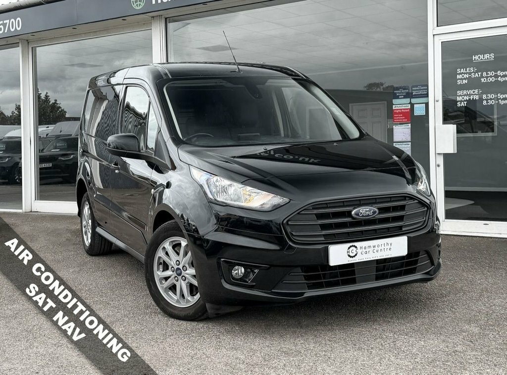 Ford Transit Connect 1.5L Limited Black