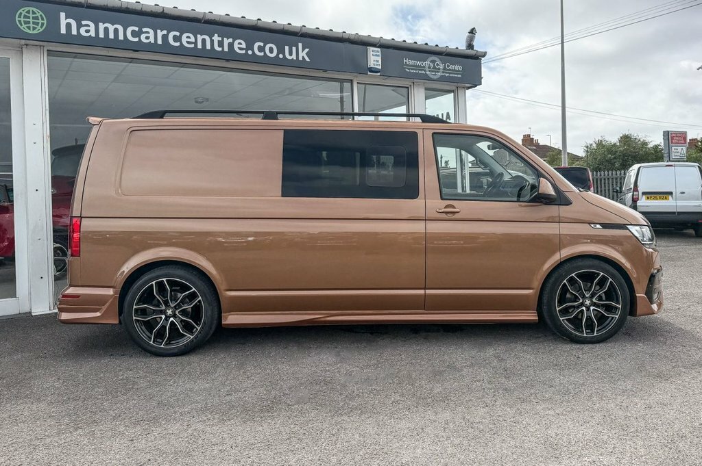 Volkswagen Transporter 2L Highline RV23VZH Brown #5