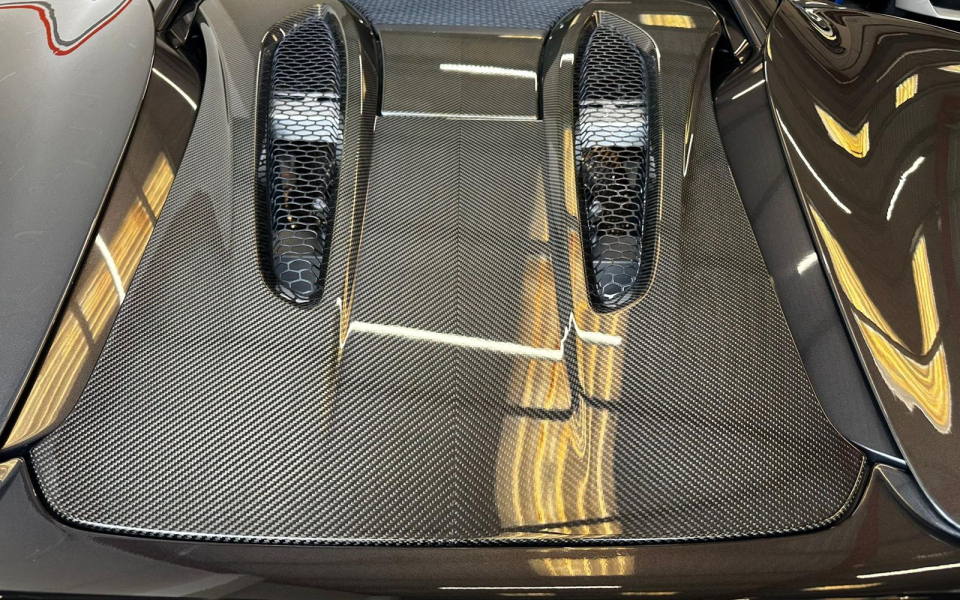 McLaren 570S  Black #23