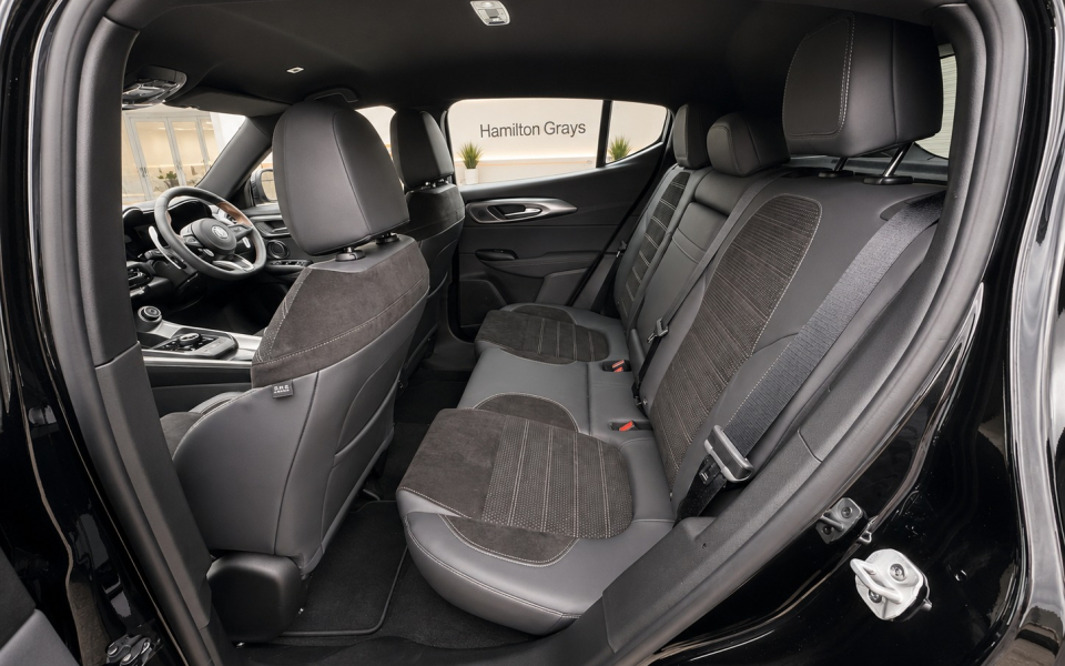 Alfa Romeo Tonale Petrol  Black #4