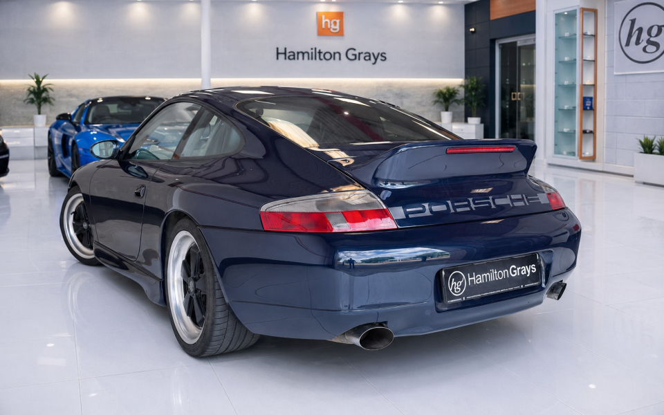 Porsche 911 Carrera 4 Cblt Silver #2