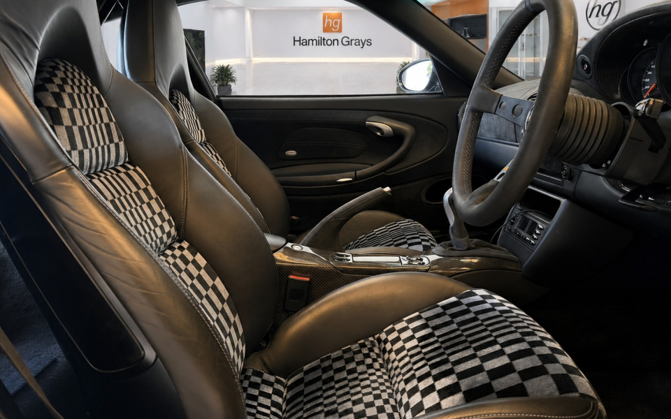 Porsche 911 Carrera 4 Cblt Silver #14