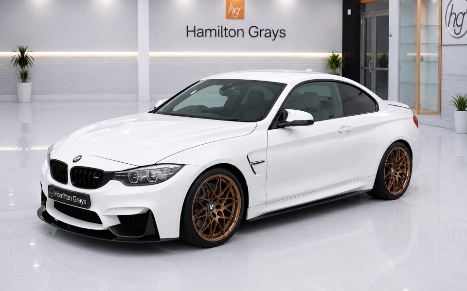 BMW M4 Petrol White #2