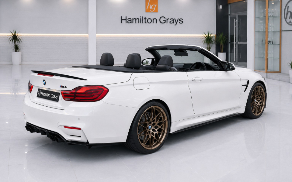 BMW M4 Petrol White #3