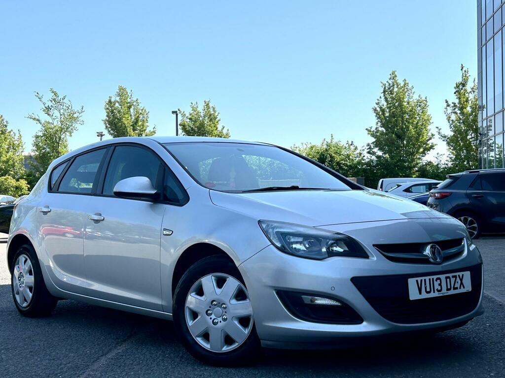 Vauxhall Astra 1.6 16V Exclusiv Euro 5 Silver