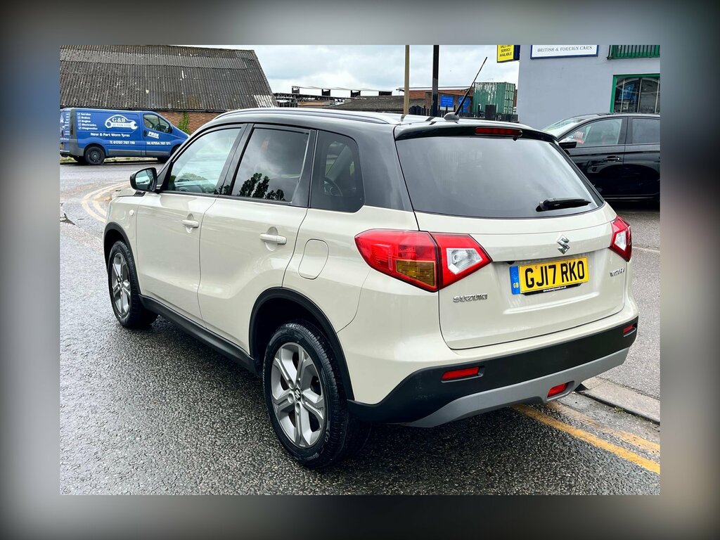 Suzuki Vitara 1.6 Sz-t Suv Euro 6 Ss 120 P GJ17RKO Beige #5