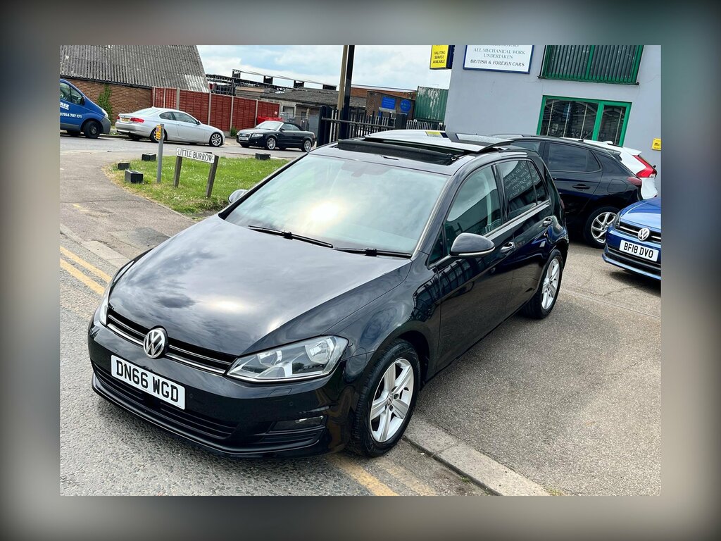Volkswagen Golf 1.6 Tdi Bluemotion Tech Match Edition Hatchback DN66WGD Black #3