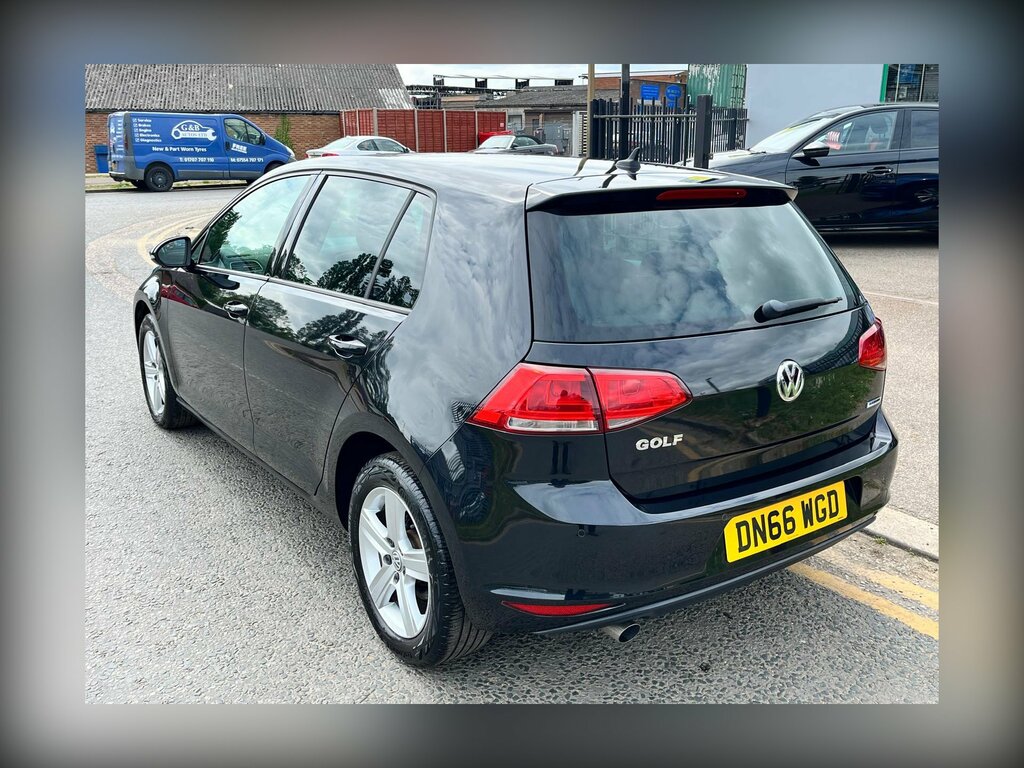 Volkswagen Golf 1.6 Tdi Bluemotion Tech Match Edition Hatchback DN66WGD Black #4