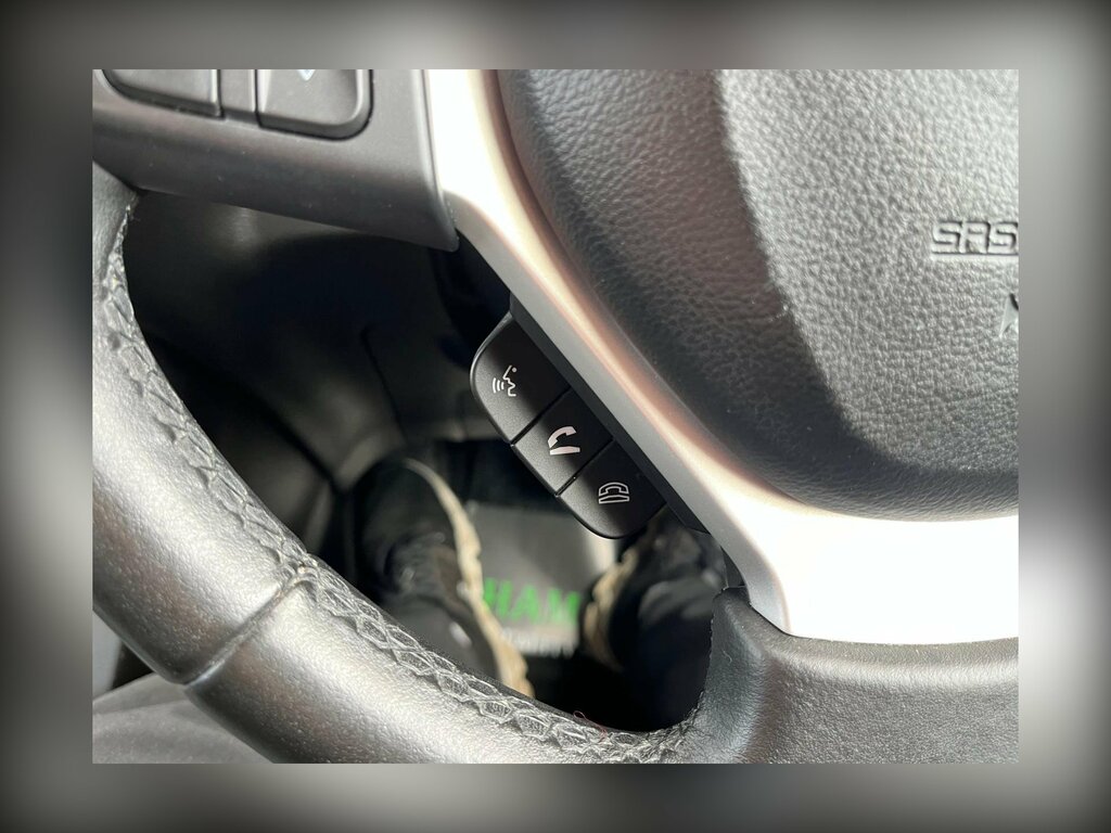 Suzuki SX4 White #18