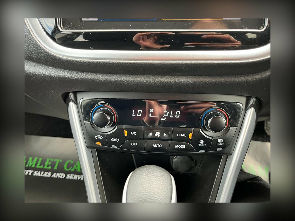 Suzuki SX4 White #12