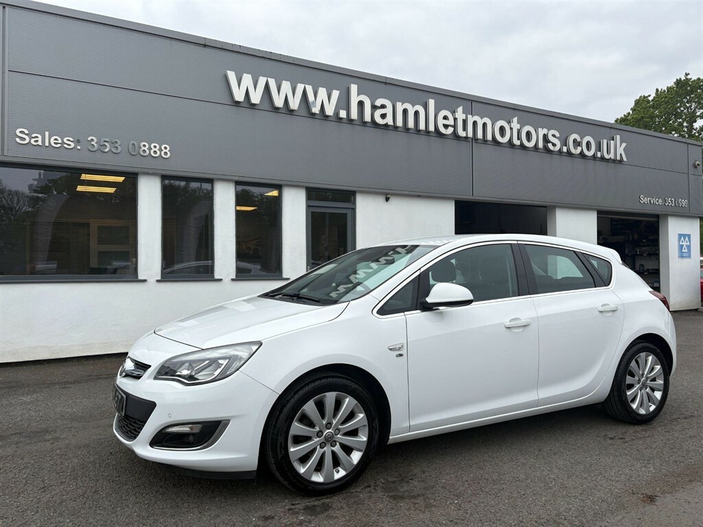 Vauxhall Astra 1.6 L 1.6I Elite Euro 6 White