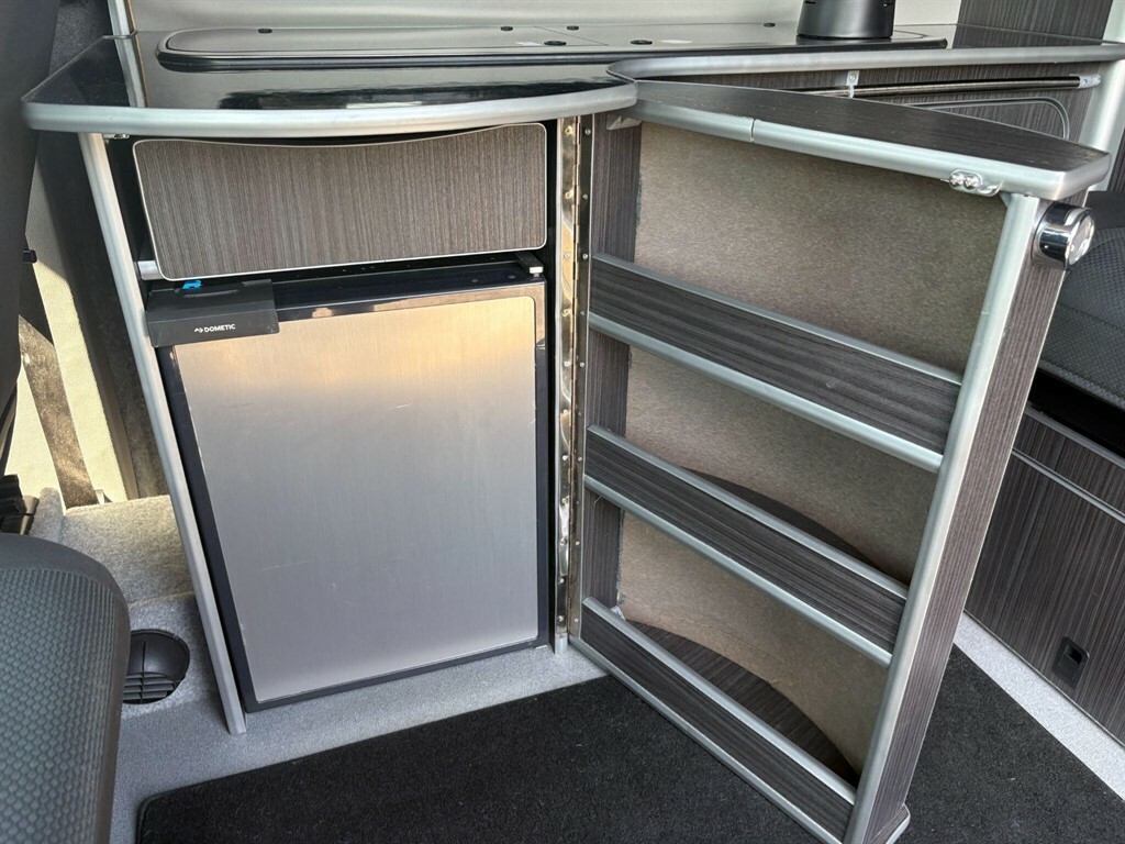 Volkswagen Campervan T6 2.0 Grey #29